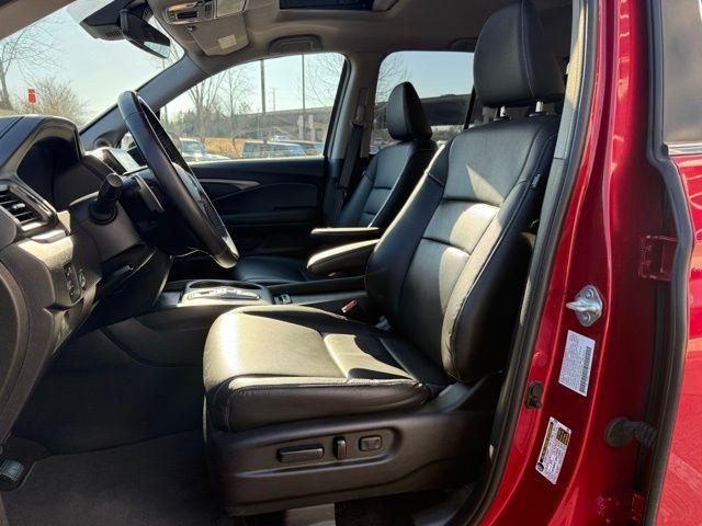 used 2023 Honda Ridgeline car, priced at $32,346