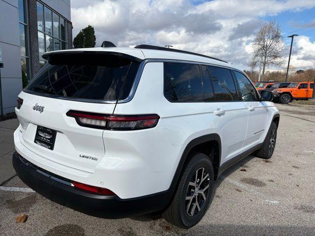 new 2025 Jeep Grand Cherokee L car, priced at $42,110