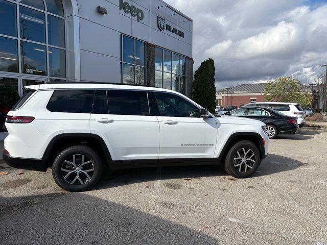 new 2025 Jeep Grand Cherokee L car, priced at $42,110
