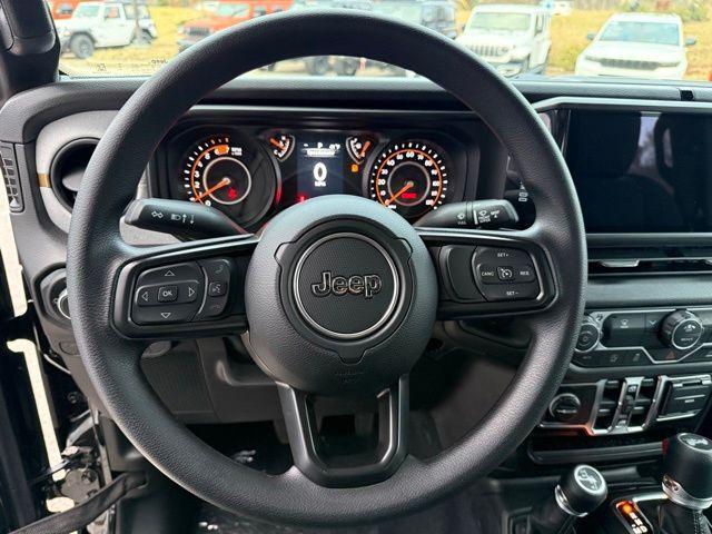 new 2026 Jeep Wrangler car, priced at $40,786