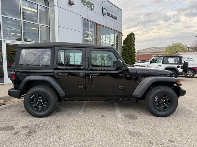 new 2026 Jeep Wrangler car, priced at $42,985