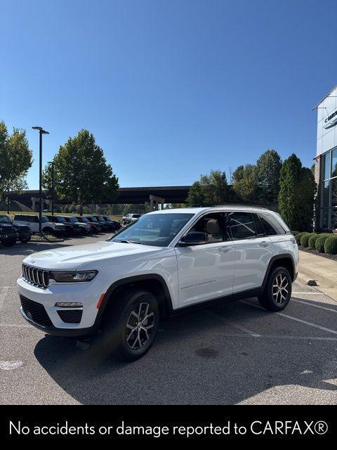 new 2025 Jeep Grand Cherokee car, priced at $46,263