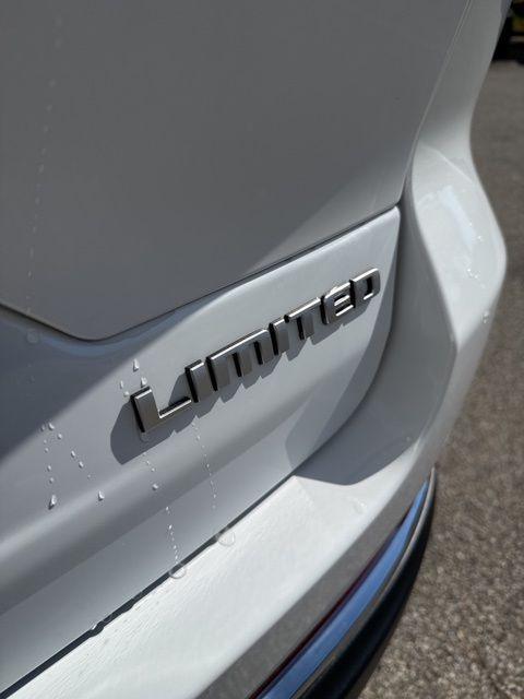 new 2025 Jeep Grand Cherokee car, priced at $43,513