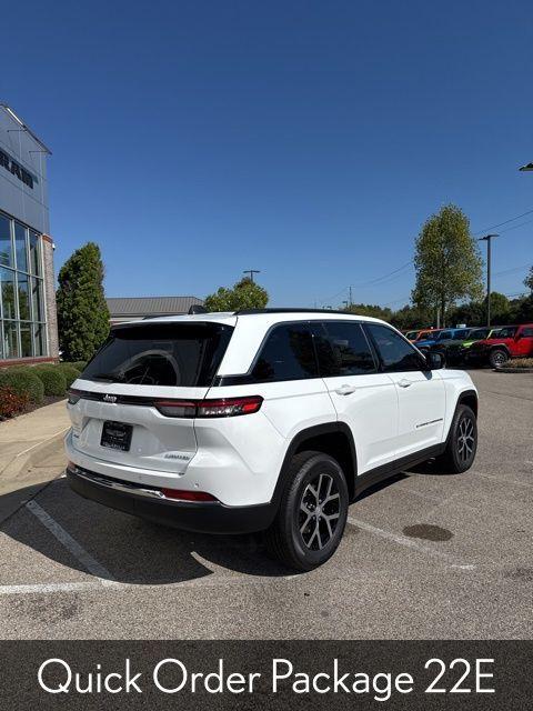 new 2025 Jeep Grand Cherokee car, priced at $46,263