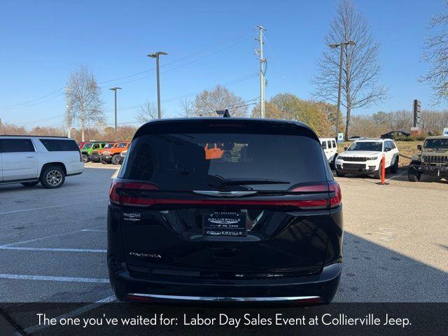new 2026 Chrysler Pacifica car, priced at $45,040