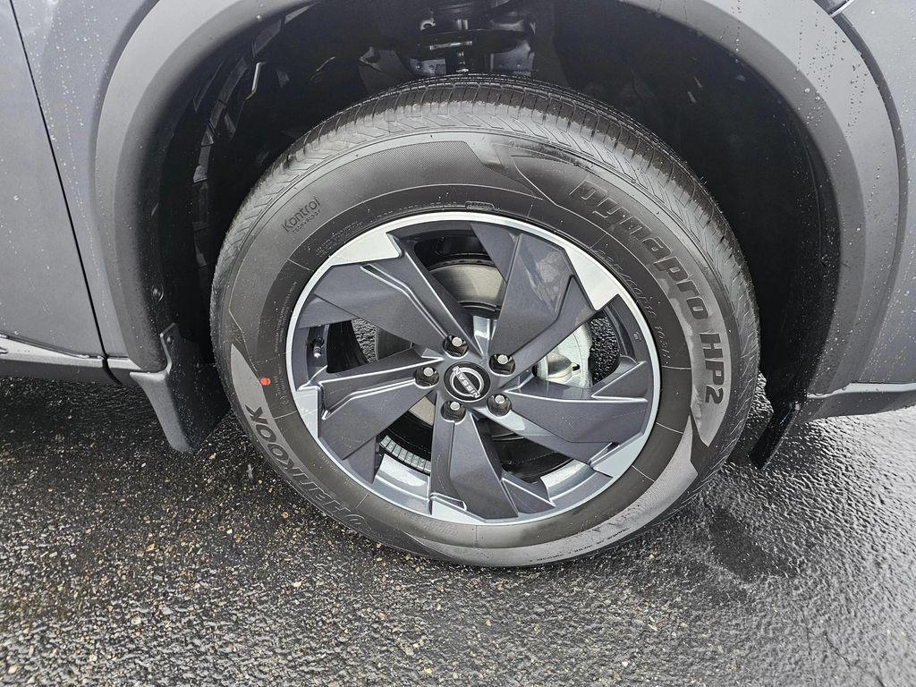 new 2026 Nissan Rogue car, priced at $33,415