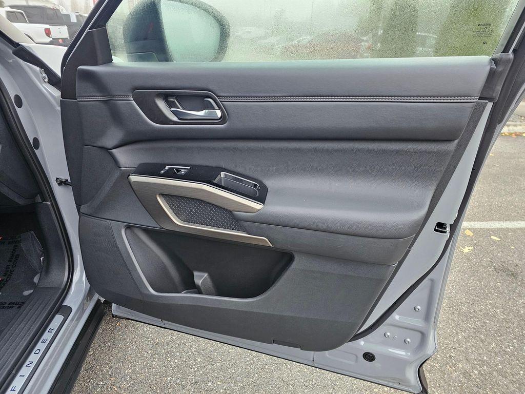 used 2025 Nissan Pathfinder car, priced at $44,995