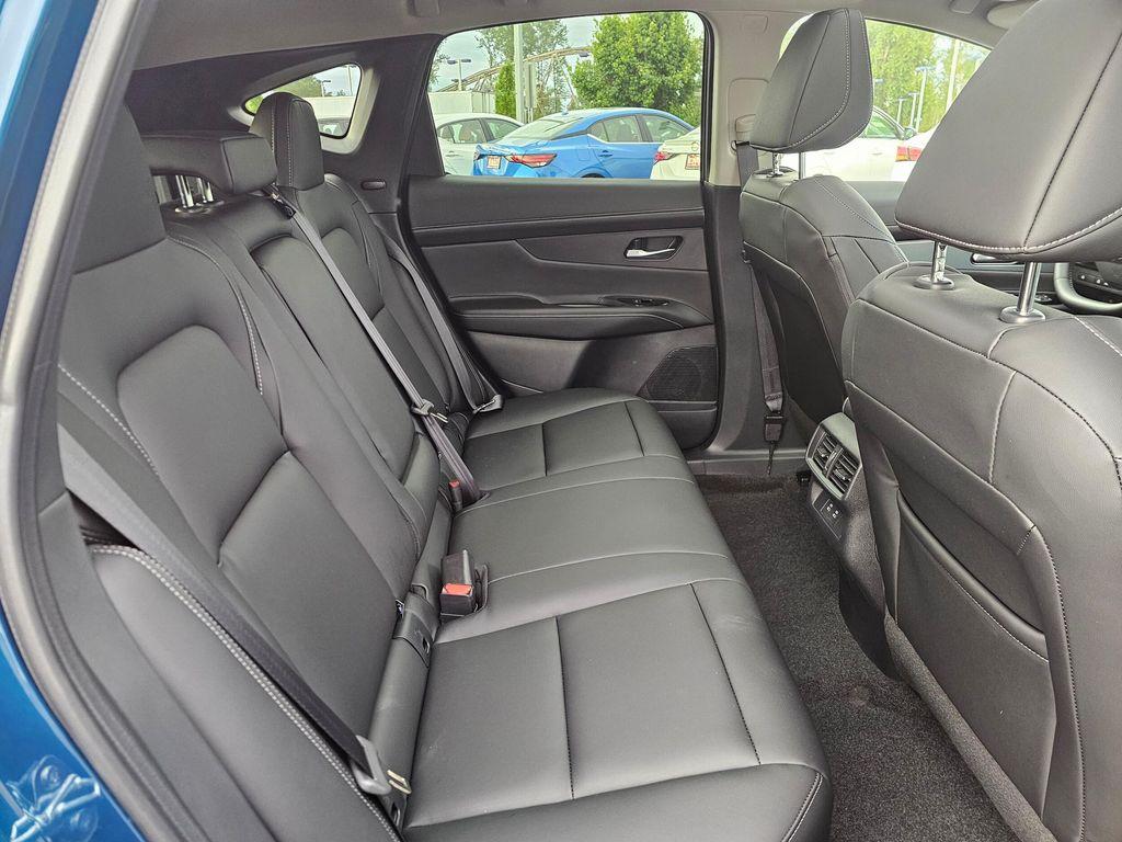 new 2025 Nissan Murano car, priced at $45,291