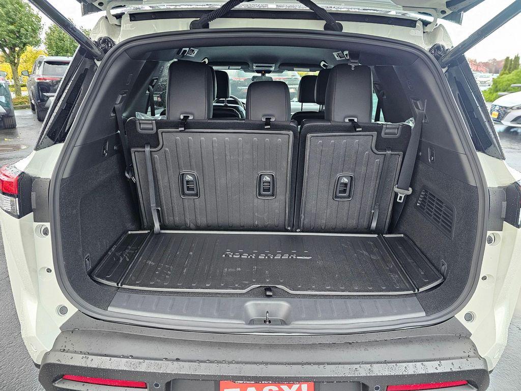 new 2025 Nissan Pathfinder car, priced at $44,437