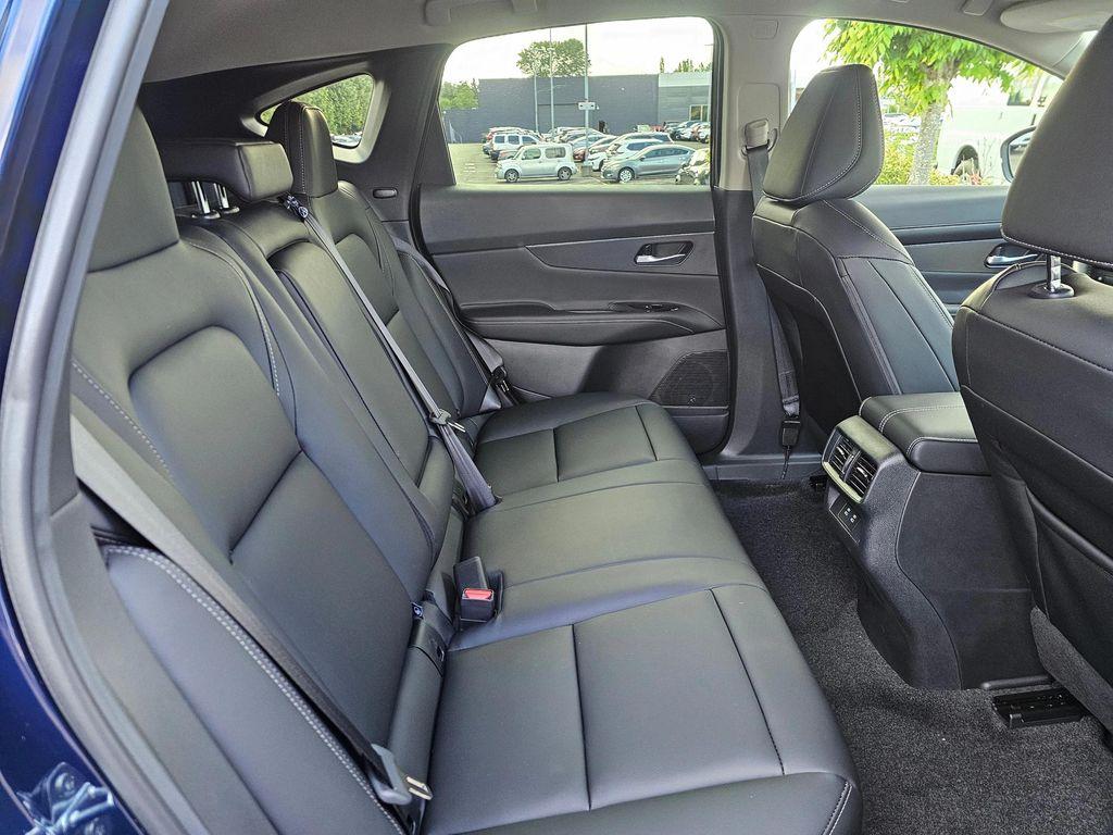 new 2025 Nissan Murano car, priced at $40,230