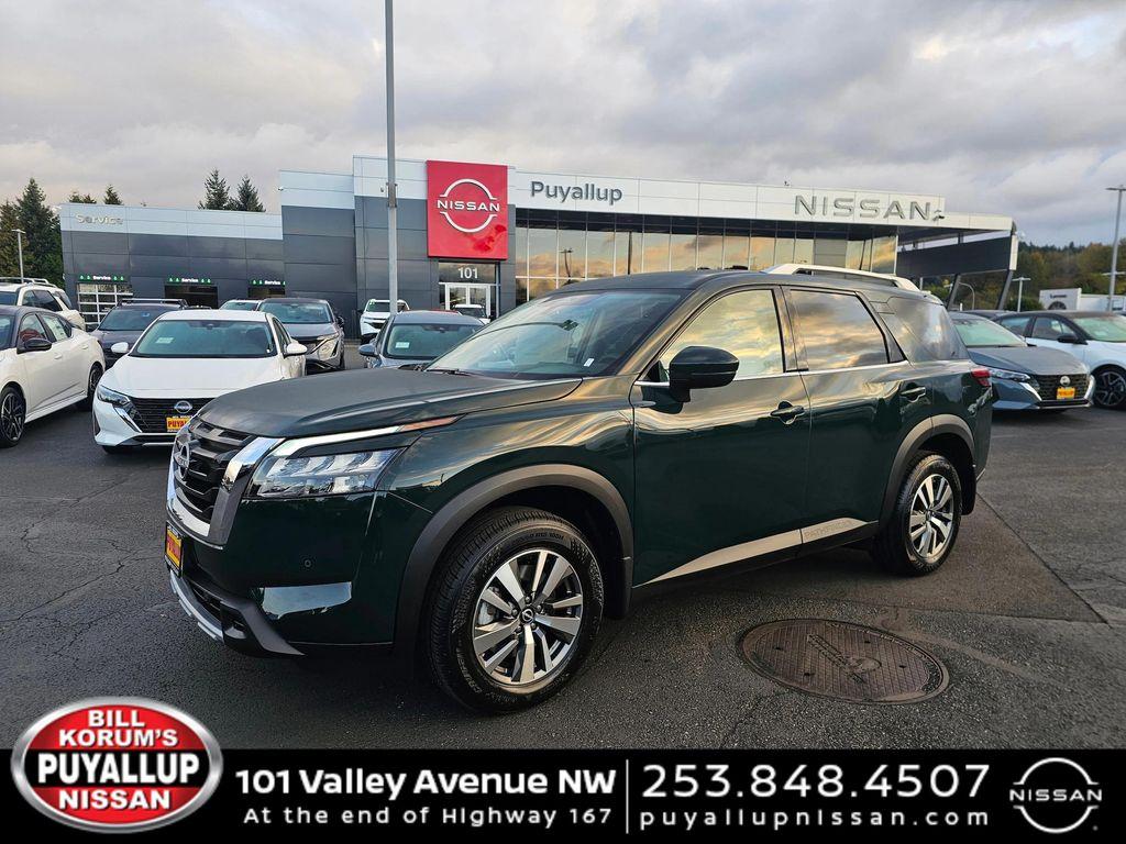 new 2025 Nissan Pathfinder car, priced at $44,413