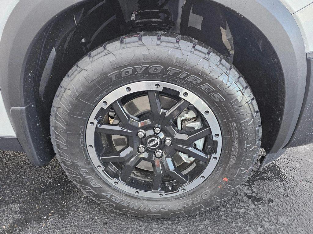 new 2025 Nissan Pathfinder car, priced at $44,517