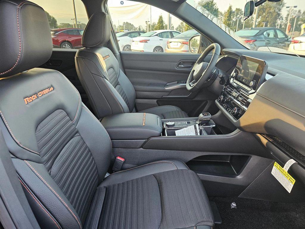 new 2025 Nissan Pathfinder car, priced at $44,507