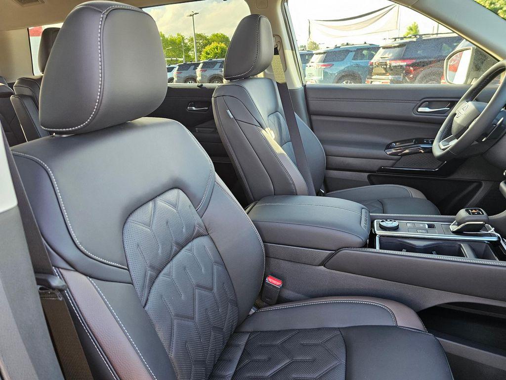 new 2026 Nissan Pathfinder car, priced at $52,533