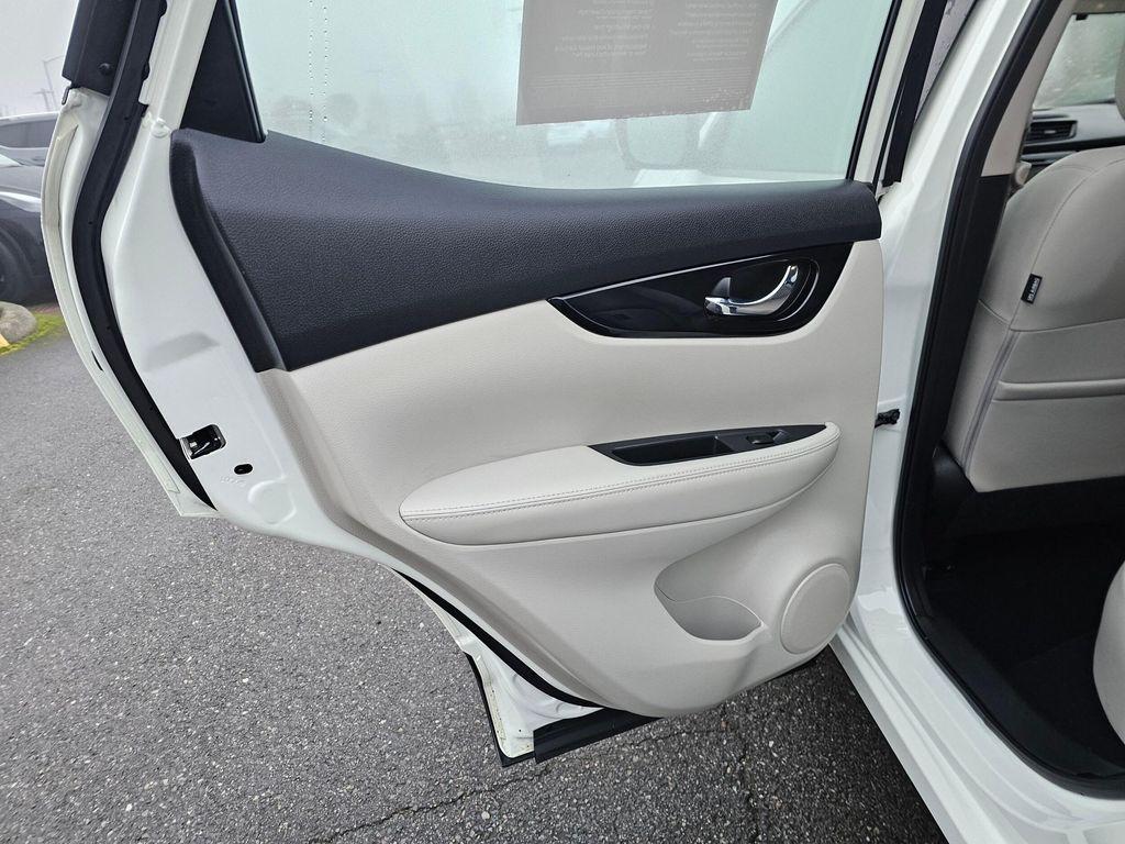 used 2022 Nissan Rogue Sport car, priced at $23,995