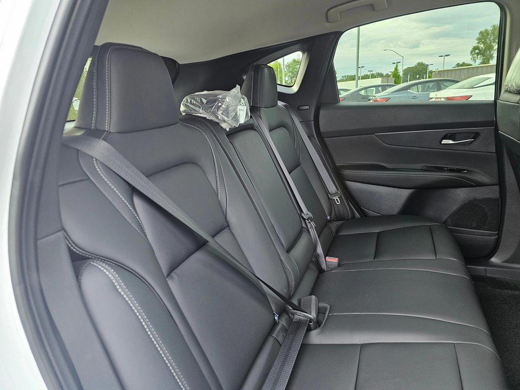 new 2025 Nissan Murano car, priced at $40,450