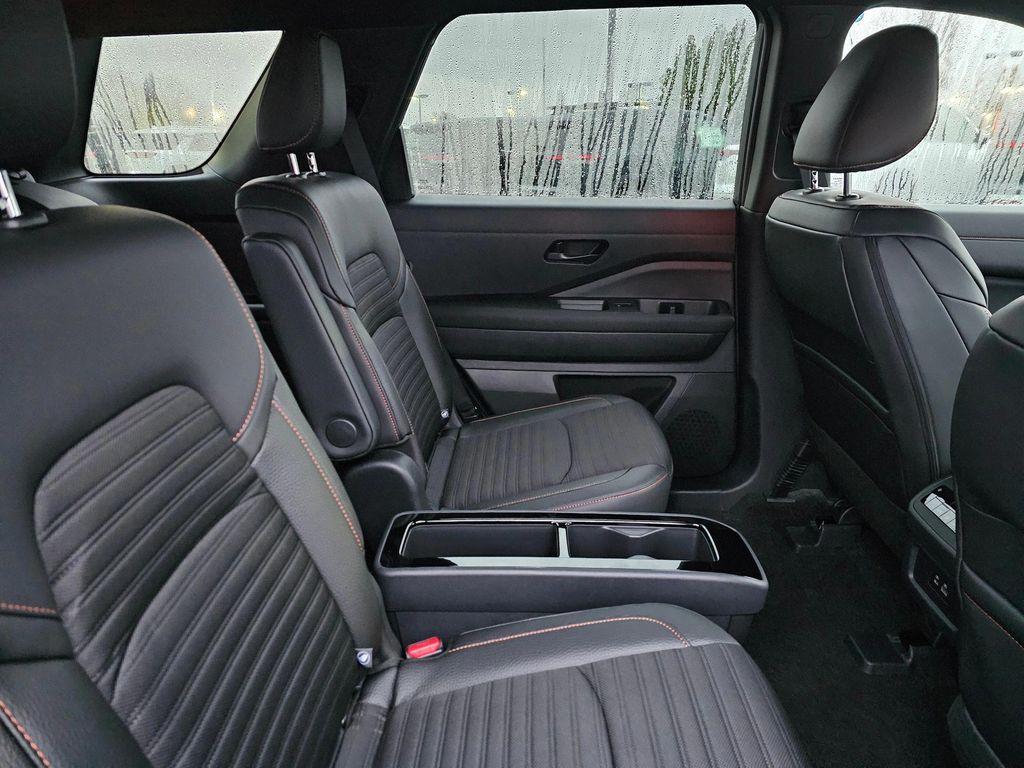 new 2025 Nissan Pathfinder car, priced at $44,437