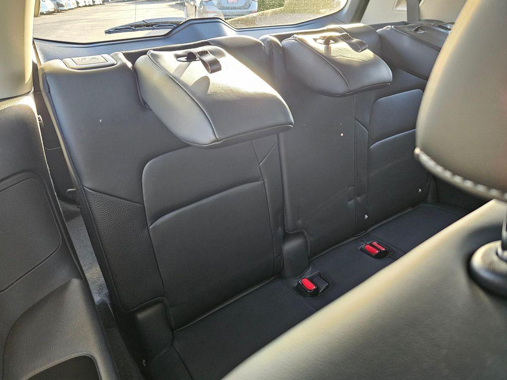 new 2025 Nissan Pathfinder car, priced at $44,750