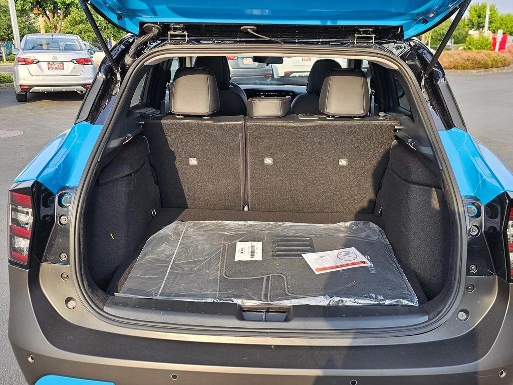 new 2025 Nissan Kicks car, priced at $30,481