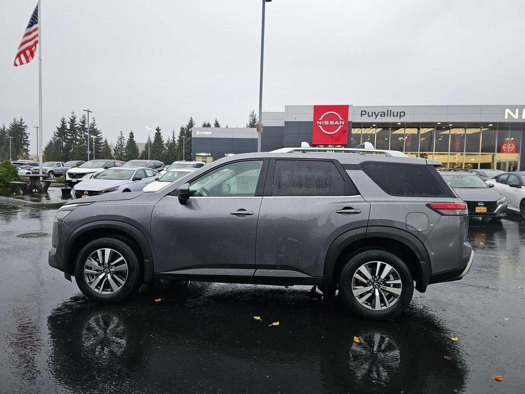 new 2025 Nissan Pathfinder car, priced at $44,265