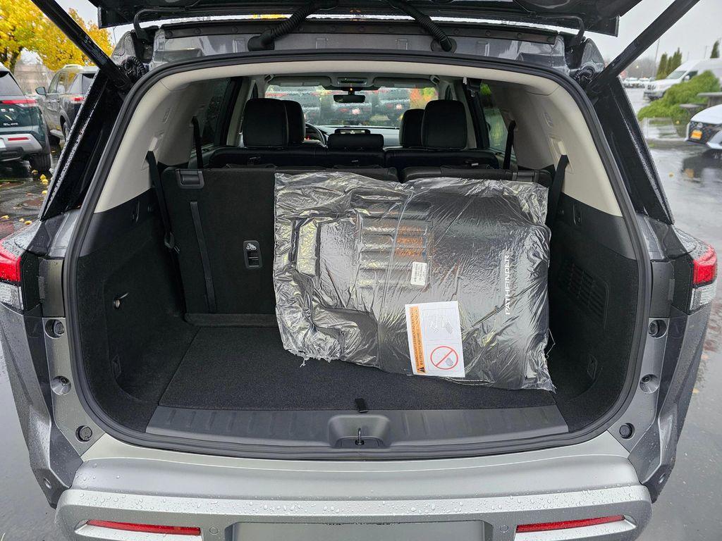 new 2025 Nissan Pathfinder car, priced at $44,265