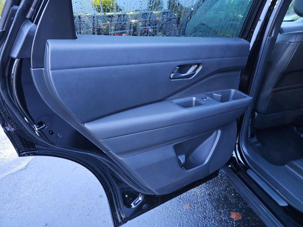 new 2025 Nissan Pathfinder car, priced at $44,437