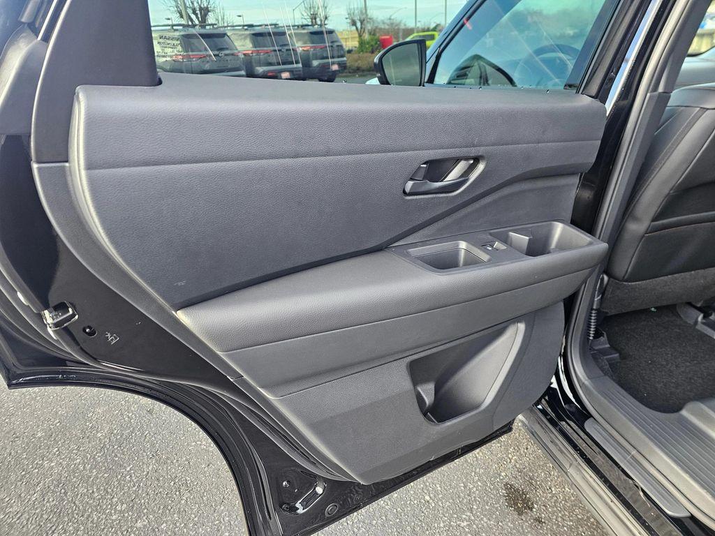 new 2025 Nissan Pathfinder car, priced at $44,437