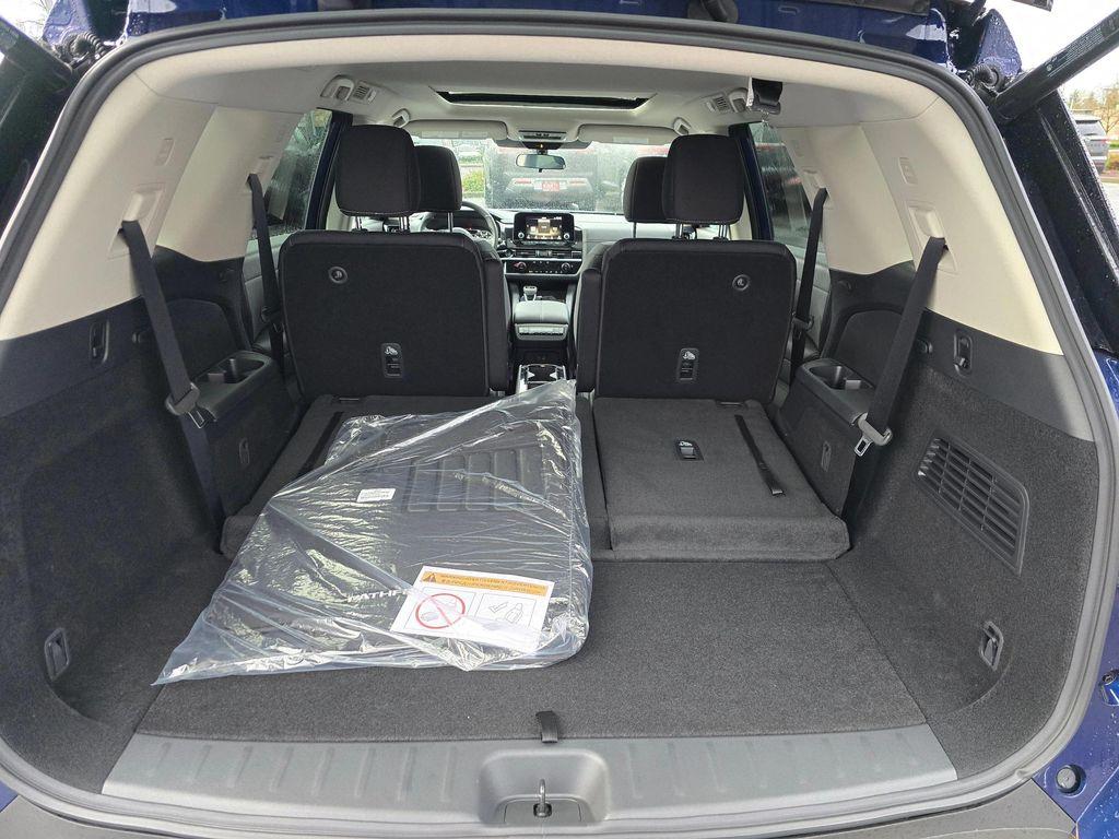 new 2025 Nissan Pathfinder car, priced at $43,629