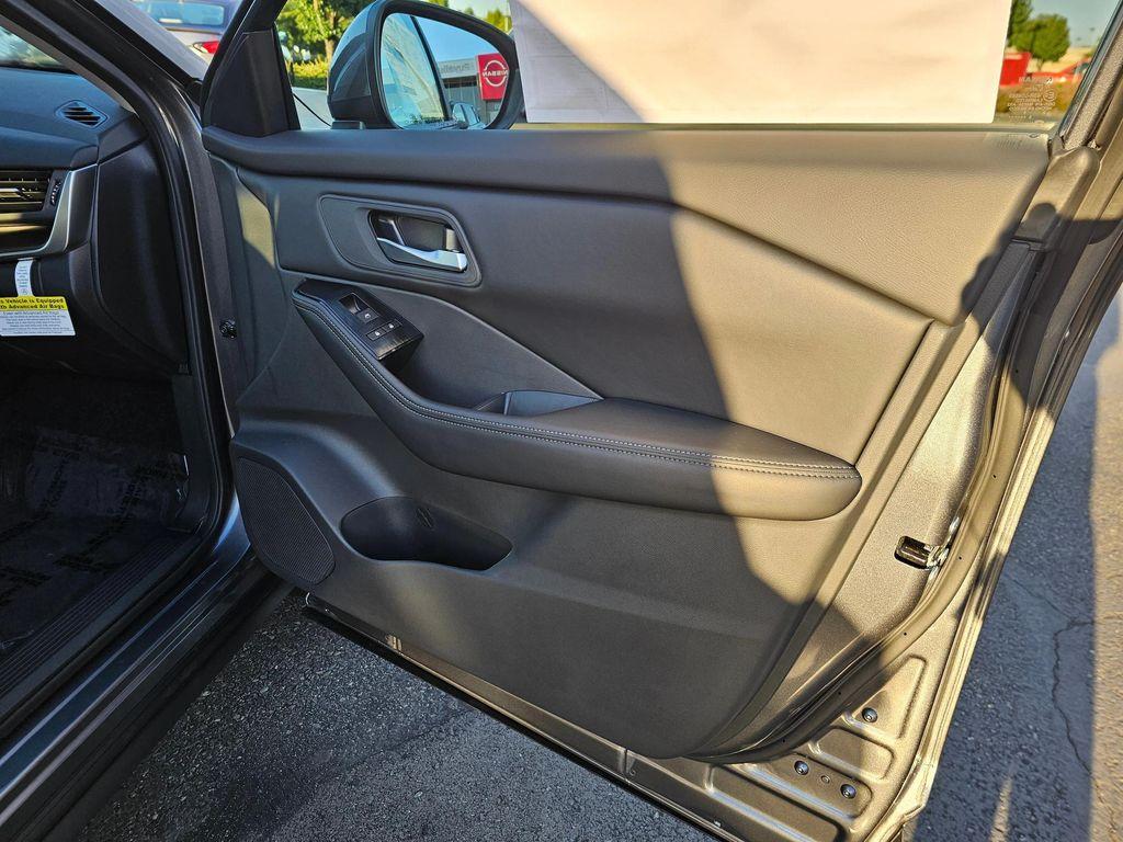 new 2026 Nissan Rogue car, priced at $32,617