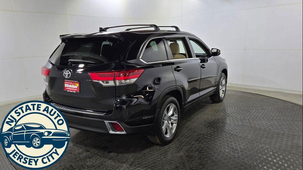 used 2017 Toyota Highlander car, priced at $22,910