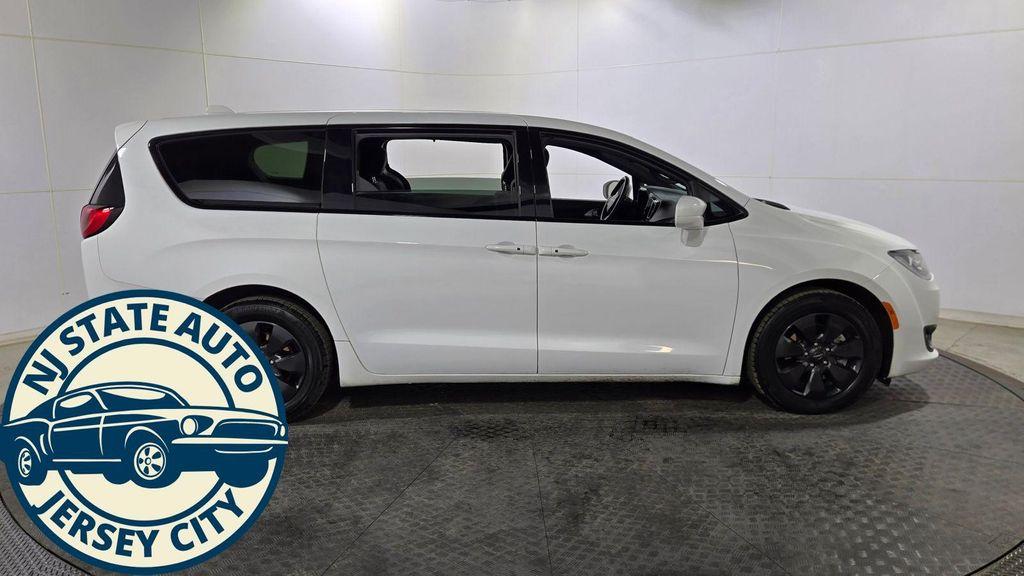 used 2020 Chrysler Pacifica Hybrid car, priced at $16,750