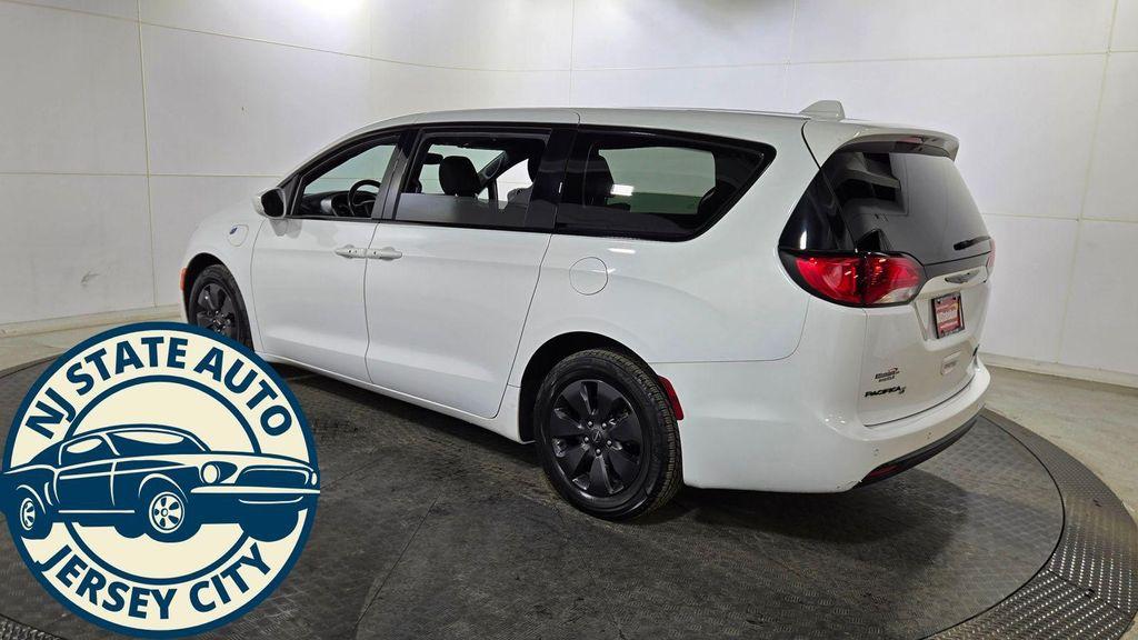 used 2020 Chrysler Pacifica Hybrid car, priced at $16,750