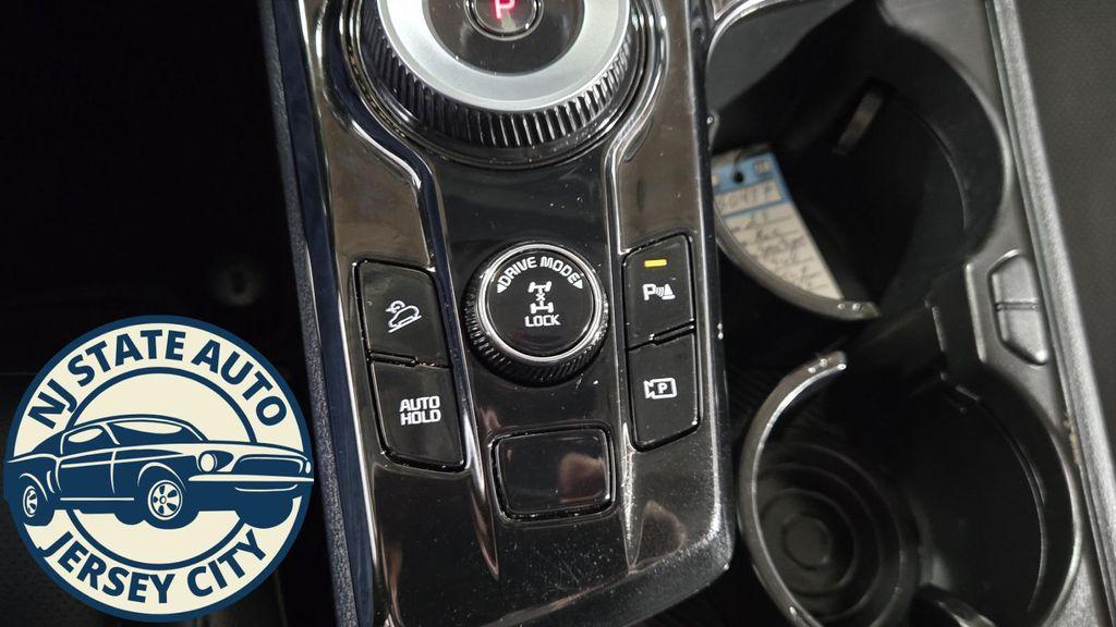 used 2023 Kia Sportage Hybrid car, priced at $20,175