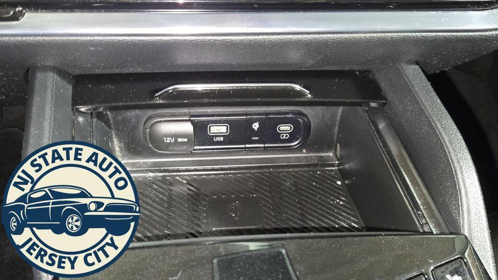 used 2023 Kia Sportage Hybrid car, priced at $20,175