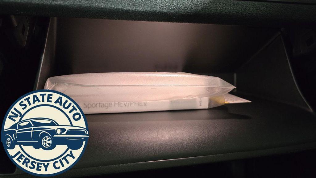 used 2023 Kia Sportage Hybrid car, priced at $20,175