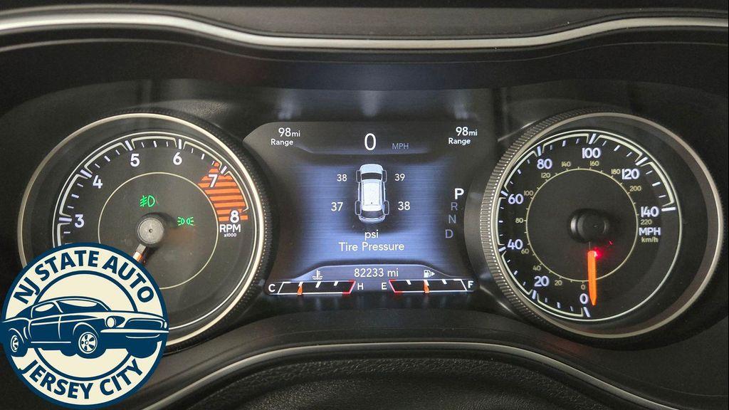 used 2021 Jeep Cherokee car, priced at $17,074