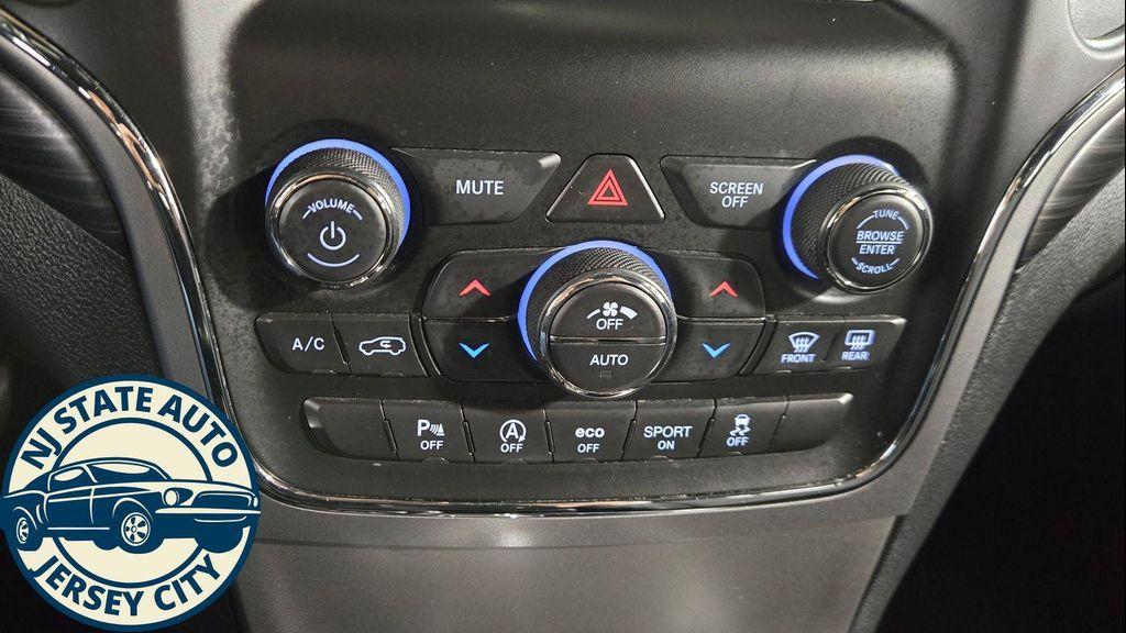 used 2020 Jeep Grand Cherokee car, priced at $19,245