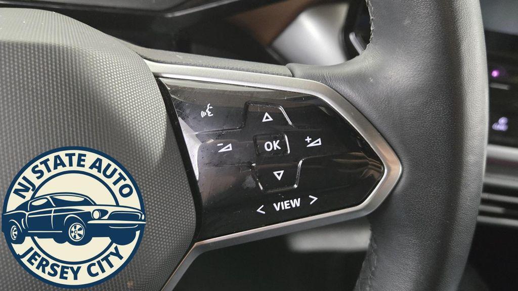 used 2022 Volkswagen ID.4 car, priced at $18,818