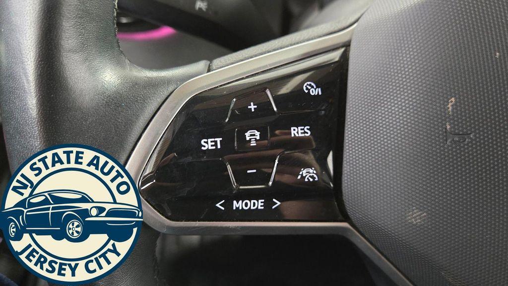 used 2022 Volkswagen ID.4 car, priced at $18,485