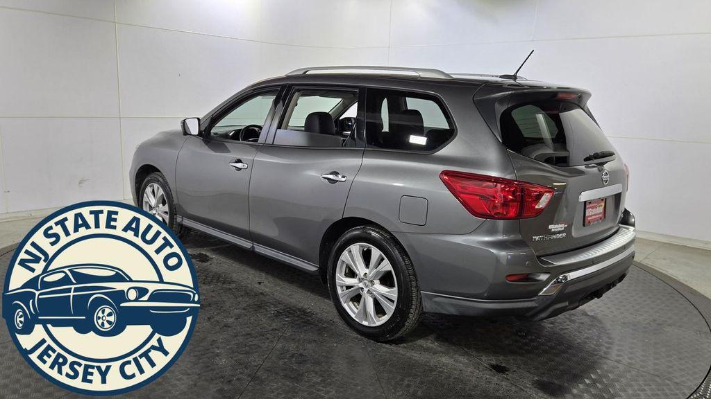 used 2018 Nissan Pathfinder car, priced at $13,294