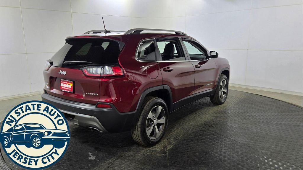 used 2019 Jeep Cherokee car, priced at $13,165