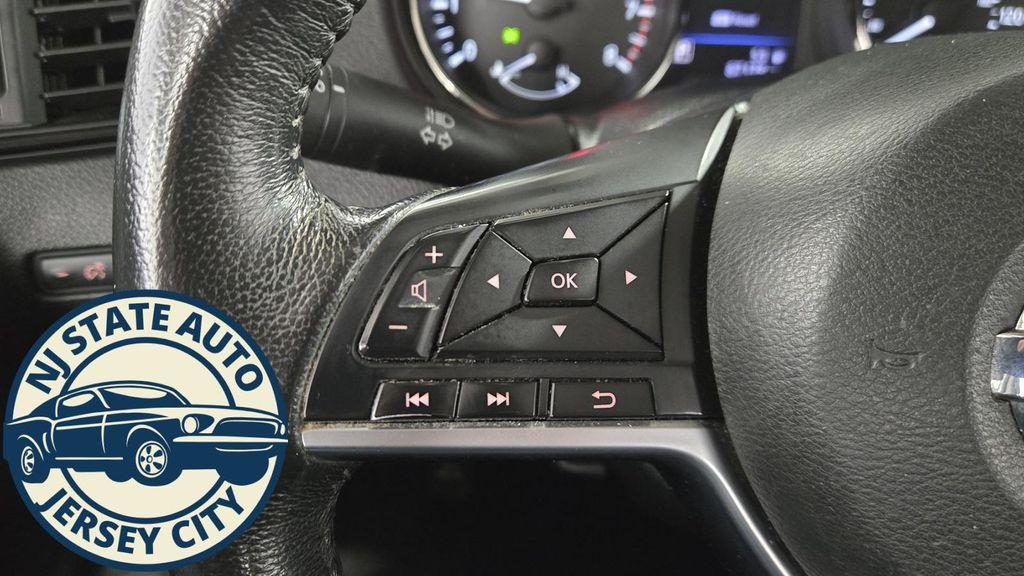 used 2018 Nissan Rogue car, priced at $11,677