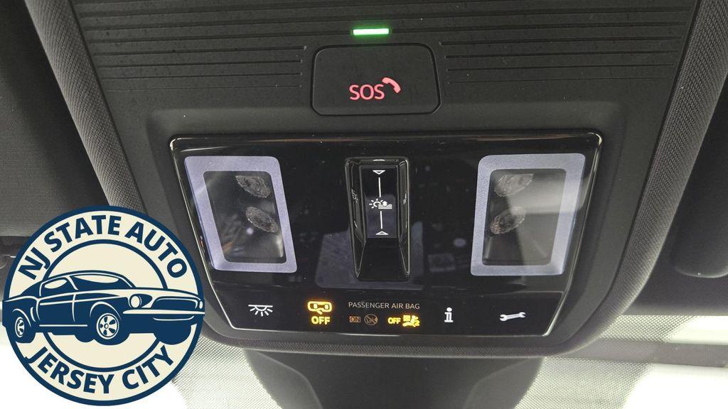 used 2023 Volkswagen ID.4 car, priced at $18,500