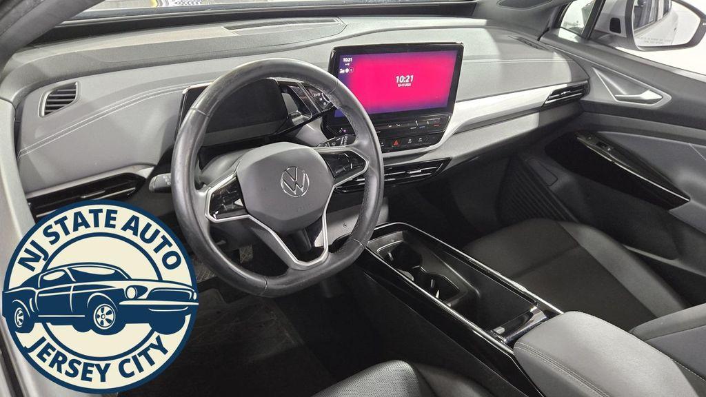 used 2023 Volkswagen ID.4 car, priced at $18,500
