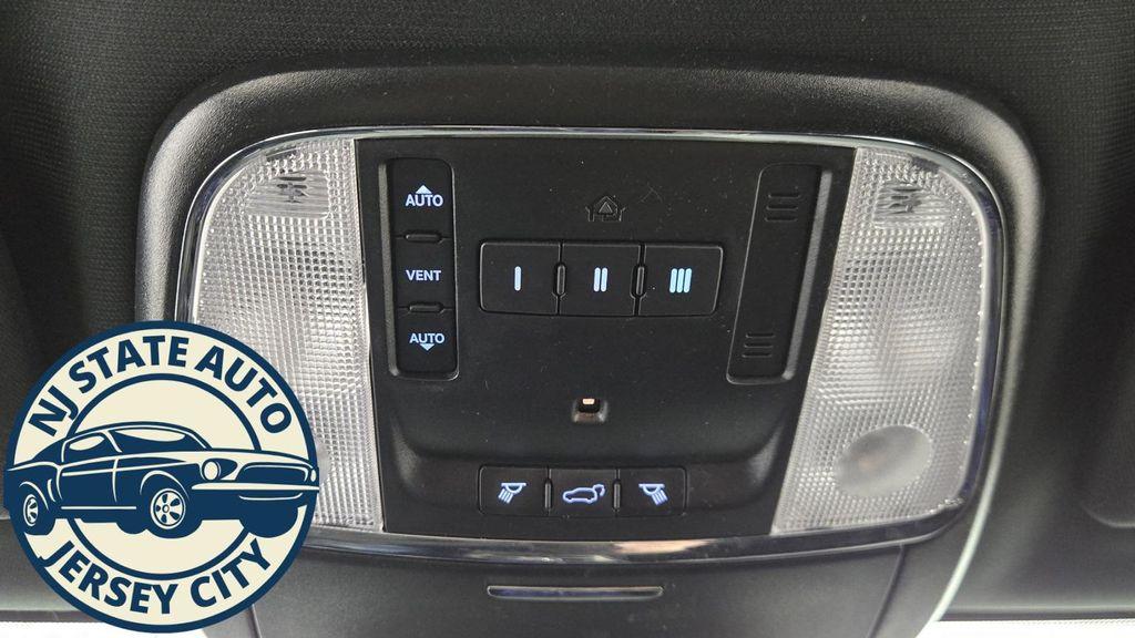 used 2019 Jeep Grand Cherokee car, priced at $17,100