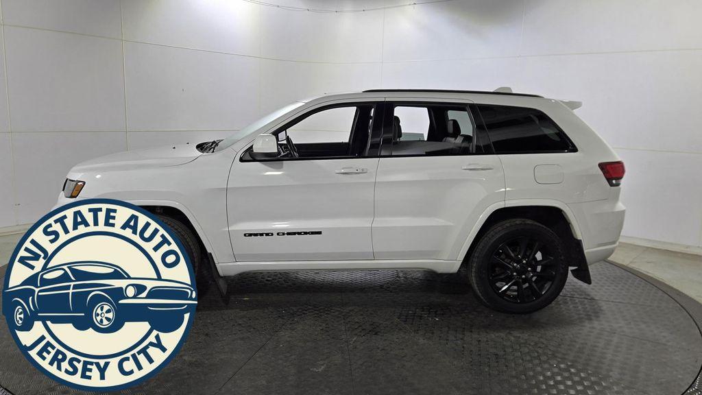 used 2019 Jeep Grand Cherokee car, priced at $17,100