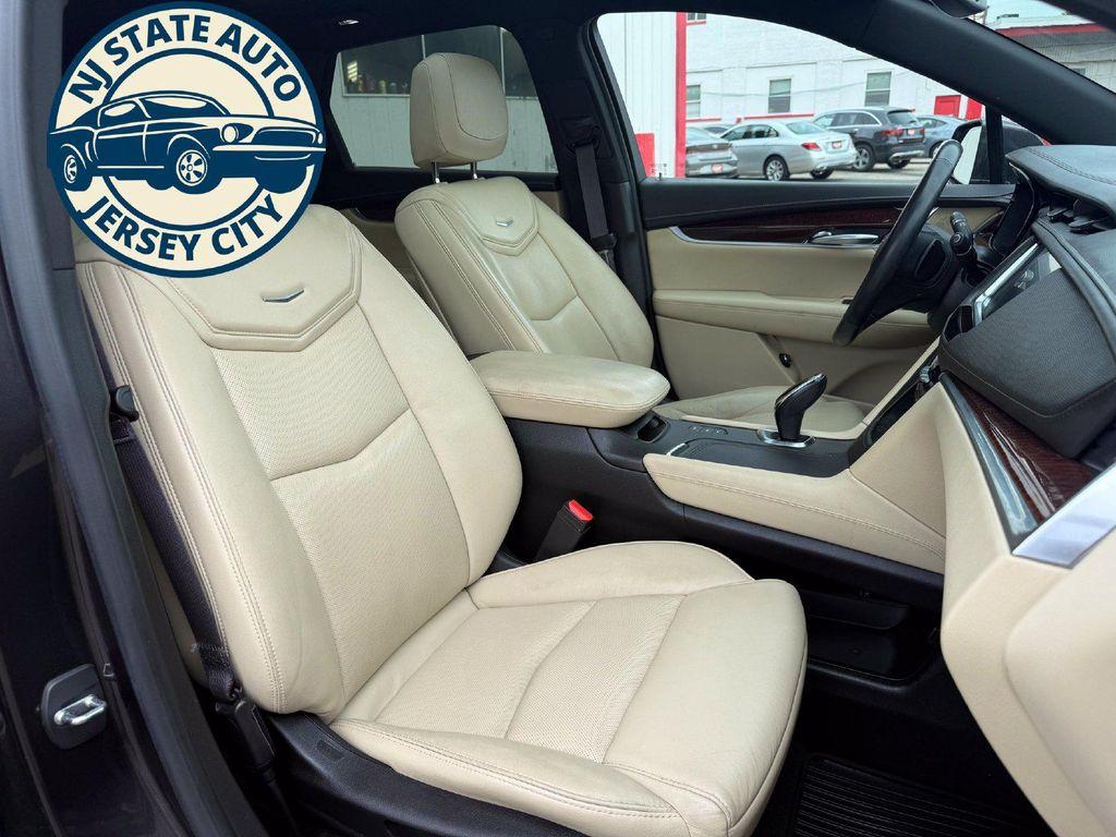 used 2018 Cadillac XT5 car, priced at $17,998