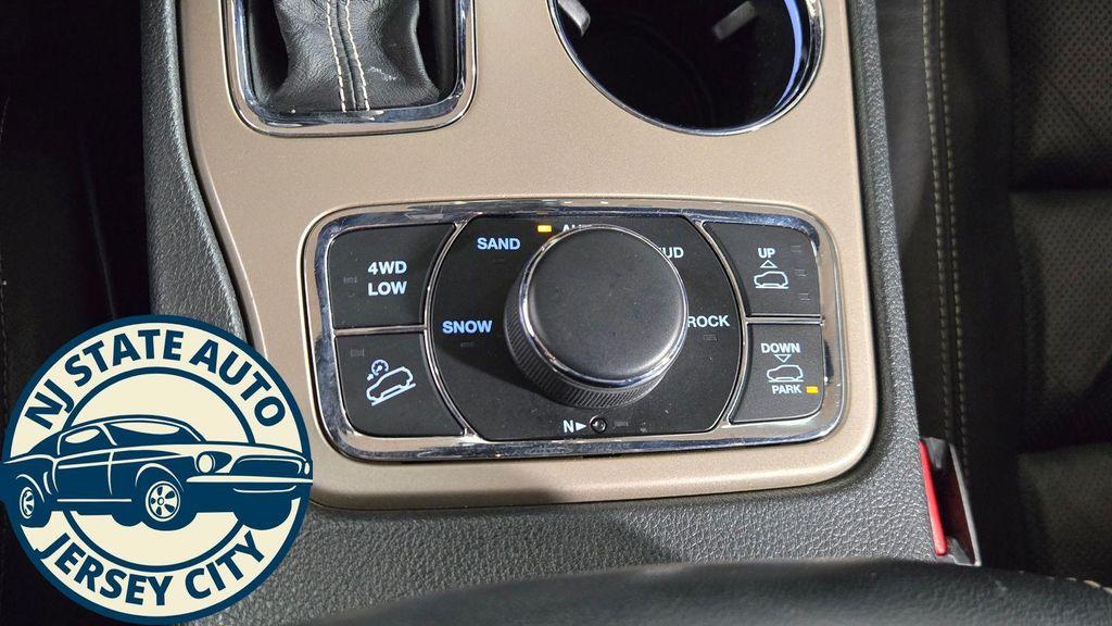used 2017 Jeep Grand Cherokee car, priced at $15,250