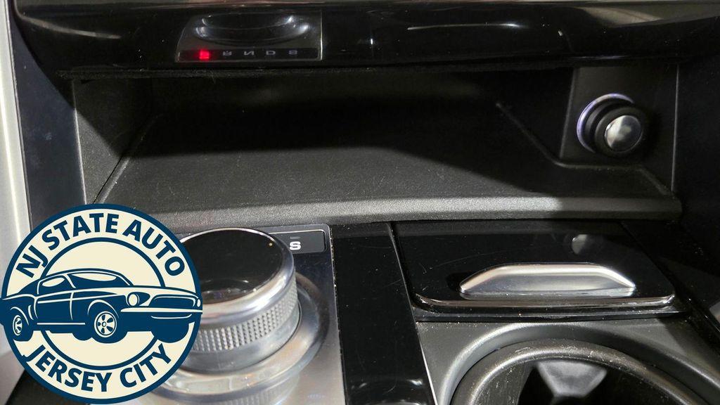 used 2019 Land Rover Discovery car, priced at $16,750