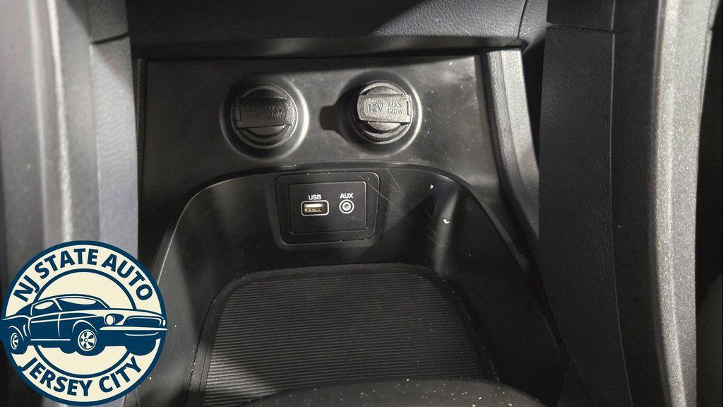 used 2018 Hyundai Santa Fe car, priced at $17,495